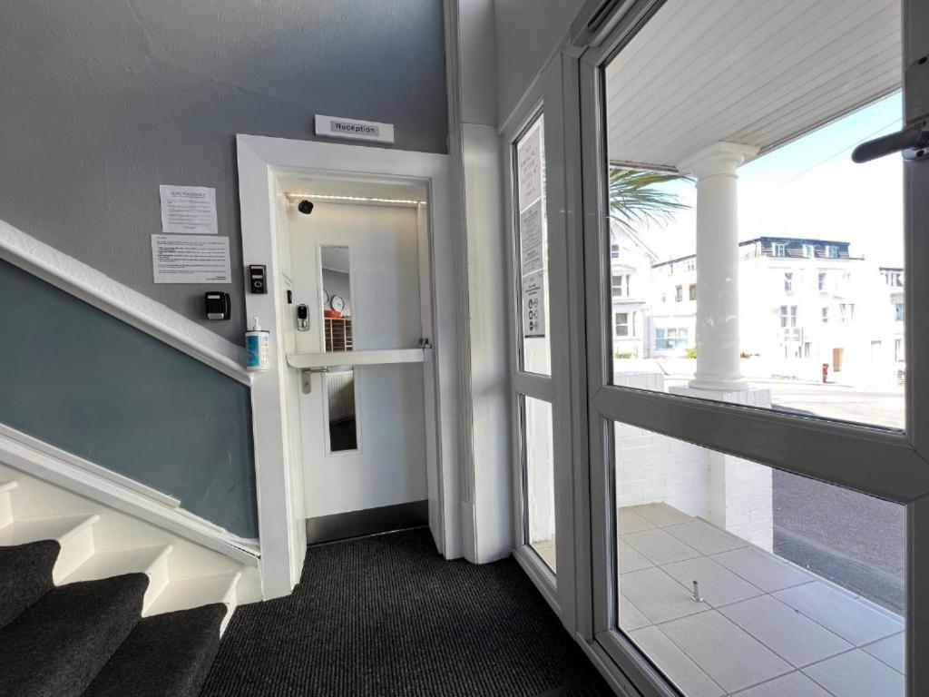 Crystal Beach Hotel Bournemouth Exterior photo